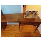 1950S - 1960S CABINET SINGER SEWING MACHINE -