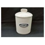 UNMARKED POTTERY COOKIE JAR