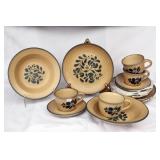 14 PCS. PFALTZGRAFF DINNERWARE
