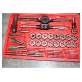 DAYTON TAP & DIE SET
