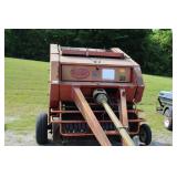 VICON ROUND HAY BALER