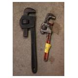 2 PIPE WRENCHES