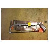 HACKSAW W/ BLADES