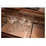 6 WINE GLASSES