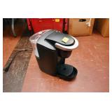 KEURIG COFFEE MAKER