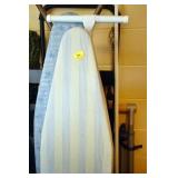 2 IRONING BOARDS, EXERICING MACHINE