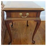 HICKORY CHAIR CO. QUEEN ANNE STYLE - ONE DRAWER -