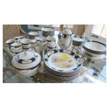 61 PC. SET OF KELTCRAFT HUNT SCENE CHINA