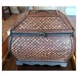 DECORATIVE WOODEN BOX