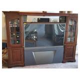 64" MITSUBISHI MEDALLION HP 1080 BIG SCREEN TV WIT