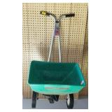 RED DEVIL LAWN SEEDER/FERTILIZER