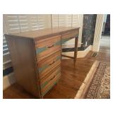 WORKDESK 44" W - 17" D - 31" H