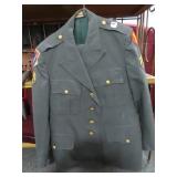 U.S. ARMY DRESS GREEN - CLASS A - UNIFORM - SPECIA