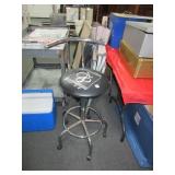 WOODCRAFT ROLLING SHOP STOOL