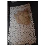 VINTAGE TABLE LINENS