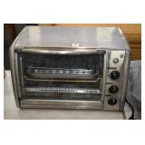 G.E. TOASTER OVEN