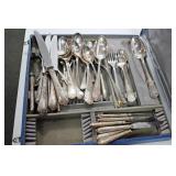 34 PC. SILVERPLATE FLATWARE SET