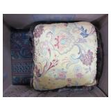 THROW PILLOWS