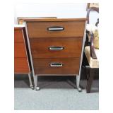 VINTAGE 3 DRAWER ROLLING HOSPITAL NIGHT STAND