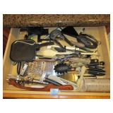 KITCHEN UTENSILS COOKING