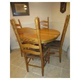 OAK PEDESTAL TABLE/4 CHAIRS