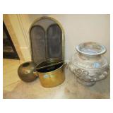 BRASS GROUPING/FIREPLACE SCREEN/URN ETC