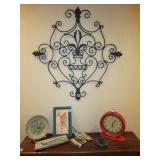 WALL DÉCOR/CLOCK/SCUPLTURE ETC