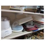 CUISINART ICE CREAM MAKER/BAKE PANS ETC