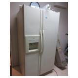 WHIRLPOOL REFRIGERATOR/FREEZER COMBO