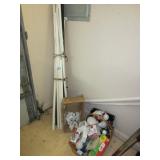 ASSORTED LIGHT BULBS/PVC PIPES & FITTINGS