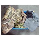 HUNTING CLOTHING: OVERSIZE OUTFITTERS, WRANGLER