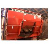 GEHL MIXER & CORN CRUSHER