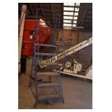 6 STEP STEEL LADDER