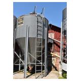 HUSKY GRAIN BIN