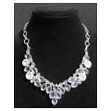 SELECTION OF SILVER AND COLORED STONE JEWELRY