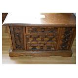 JEWELRY BOX W/CONTENTS