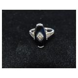 14K WHITE GOLD RING - SIZE: 6 1/2 - 4.1 GRAM