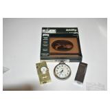 SELECTION OF COLLECTABLES