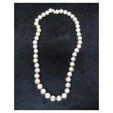 18" GREEN/GRAY PEARL NECKLACE W/14K GOLD CLASP