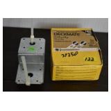 37250, 37221 - DECKMATE 2 1/2"x9ga SCREWS AND