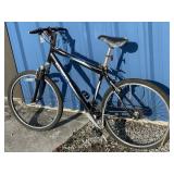 SCHWINN MIRADA BIKE NEEDS WORK