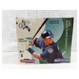 2000 MAJOR LEAGUE BASEBALL TRADING CARDS