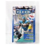 30 LOOSE NFL FOOTBALL TRADING CARDS