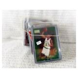10 CELOPHANE PACKS OF BASKETBALL CARDS