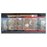 1985 UNC COIN SET - P & D MINTS