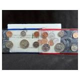 1989 UNC COIN SET - P & D MINTS