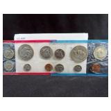 1978 UNC COIN SET - P & D MINTS