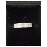 BRILLIANT WHITE DIAMOND BAGUETTE