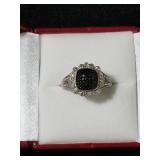 GENUINE BLACK AND WHITE DIAMOND RING SIZE 7
