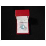 10CT CREATED BLUE TOPAZ RING SIZE 7 ¼
